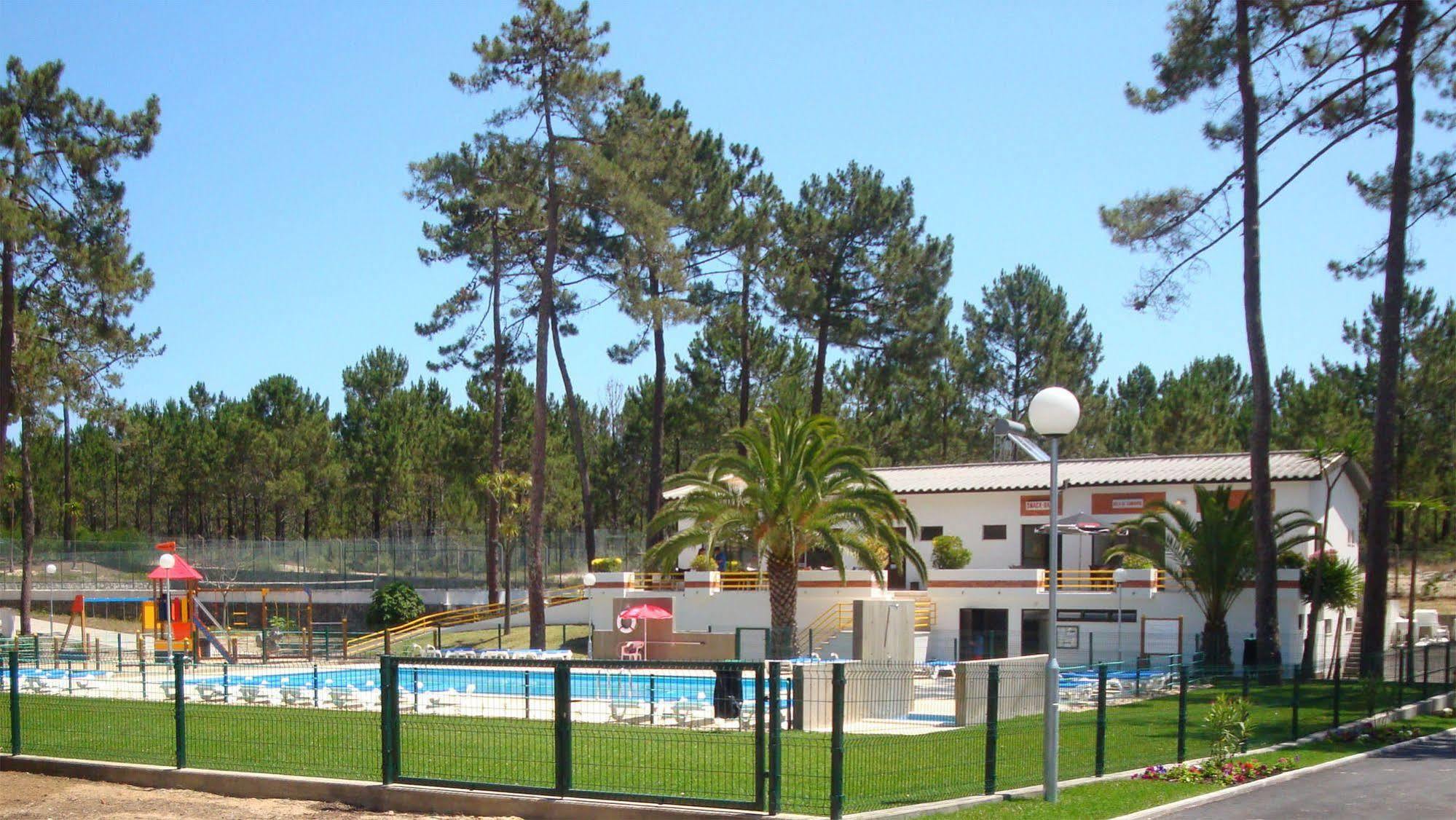 Orbitur Valado Bungalows Caravan Park Nazaré Exterior photo